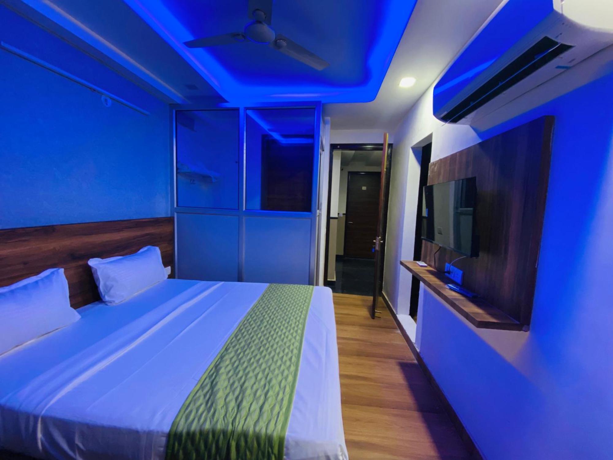 Bed and Breakfast Surya International Nowe Delhi Zewnętrze zdjęcie